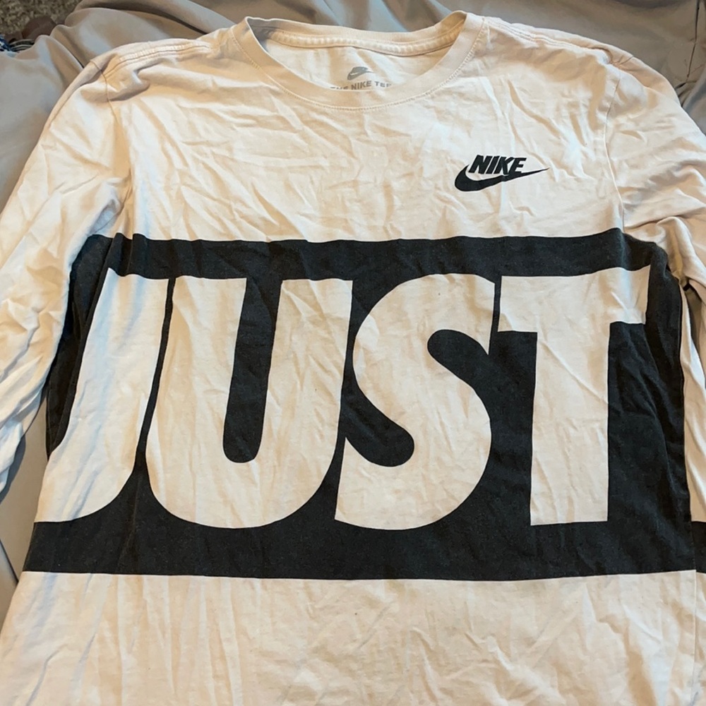 Nike long sleeve shirt